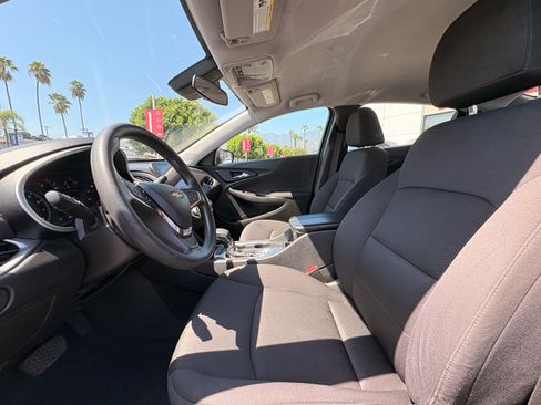 Used 2023 Chevrolet Malibu LT FWD image 39