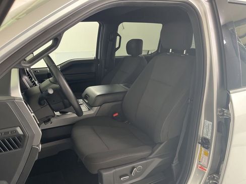 Used 2018 Ford F150 XLT w/ Equipment Group 302A Luxury AWD/4WD image 18