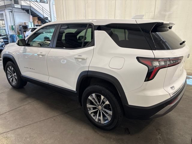 Used 2025 Chevrolet Equinox LT AWD/4WD image 6