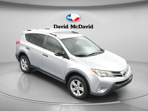Used 2013 Toyota RAV4 XLE FWD image 35