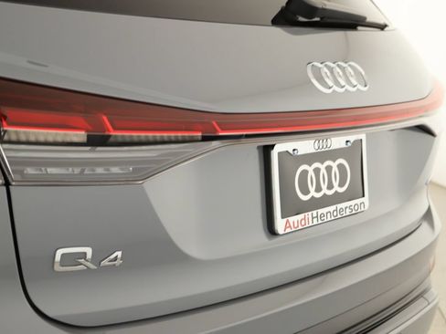 Certified 2024 Audi Q4 e-tron Premium Plus AWD/4WD image 33