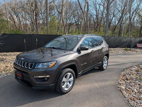 Used 2020 Jeep Compass Latitude w/ Safety & Security Group AWD/4WD image 1