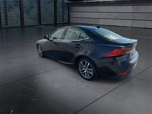 Certified 2020 Lexus IS 300 image 6