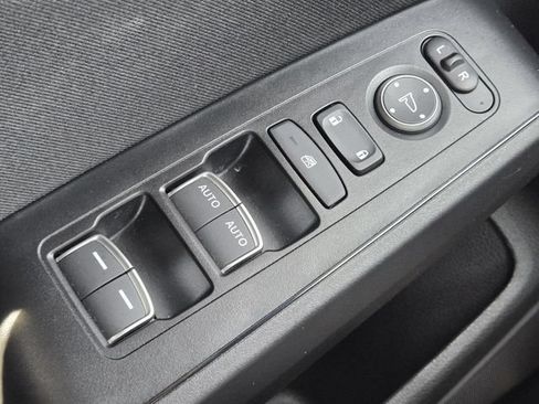 Used 2025 Honda Civic Sport image 21