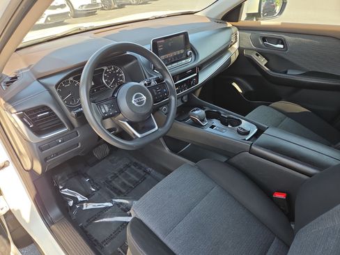 Used 2021 Nissan Rogue SV AWD/4WD image 15