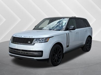 New 2025 Land Rover Range Rover SE