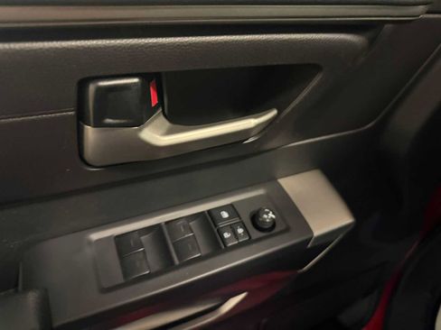 Used 2022 Toyota Tundra SR5 w/ SR5 Convenience Package image 22