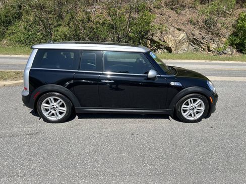 Used 2014 MINI Cooper Clubman S FWD image 8