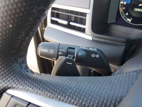 Used 2024 Mitsubishi Outlander SE Black Edition FWD image 22