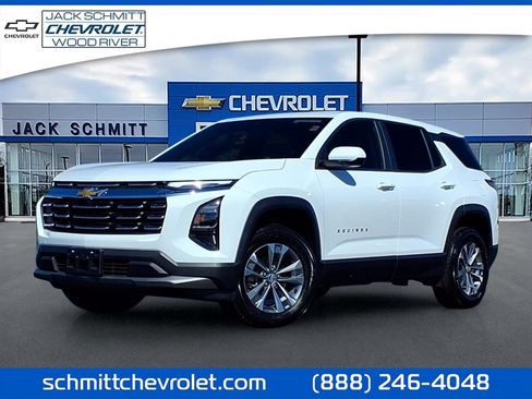Used 2026 Chevrolet Equinox LT FWD image 1