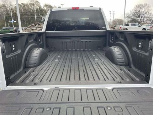 New 2026 Ford F250 XLT w/ XLT Premium Package AWD/4WD image 9