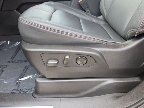 Used 2024 Chevrolet Suburban RST w/ Luxury Package RWD image 10