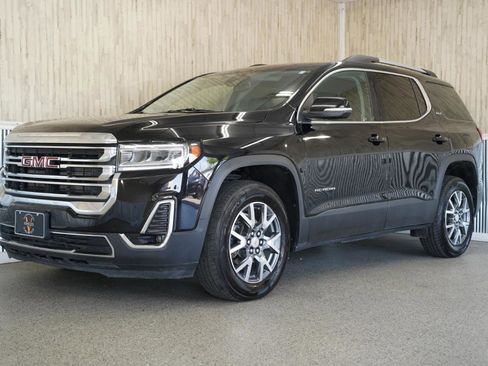 Used 2023 GMC Acadia SLT image 4