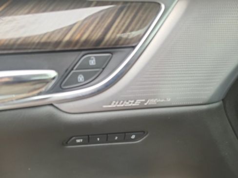 Used 2023 Cadillac XT6 FWD image 27