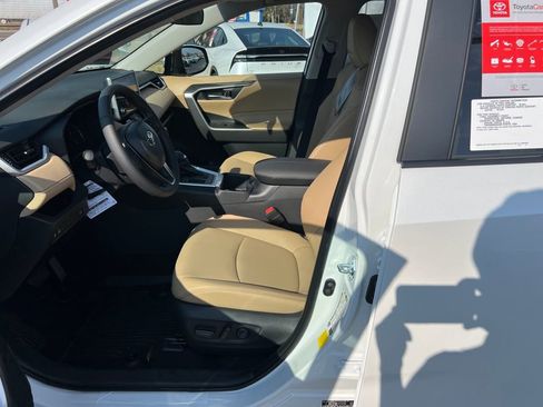 New 2025 Toyota RAV4 XLE Premium image 11
