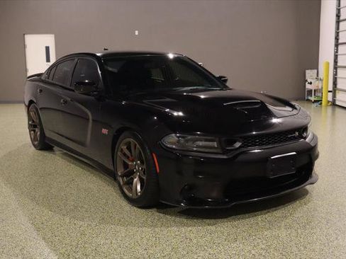 Used 2020 Dodge Charger Scat Pack w/ Plus Group RWD image 1