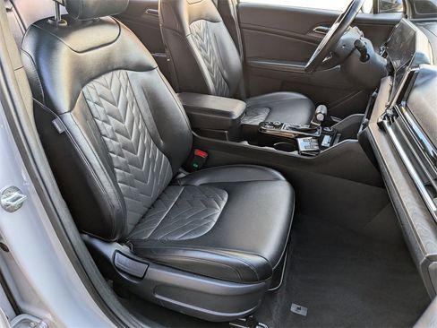 Certified 2023 Kia Sportage X-Line image 25