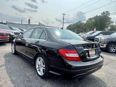 Used 2012 Mercedes-Benz C 250 Sedan w/ Multimedia Pkg image 3