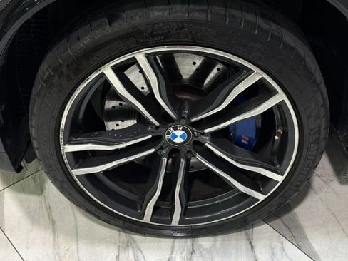 Used 2017 BMW X5 M AWD/4WD image 30