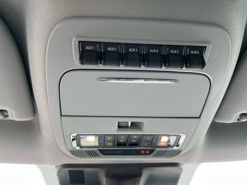 Used 2023 Ford F250 Lariat w/ Tremor Off-Road Package AWD/4WD image 21