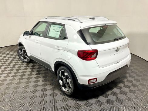 New 2026 Hyundai Venue SEL image 13
