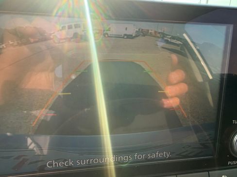 Used 2025 Nissan Altima 2.5 SV image 20