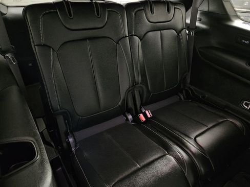 Used 2024 Jeep Grand Cherokee L Limited w/ Luxury Tech Group II image 31