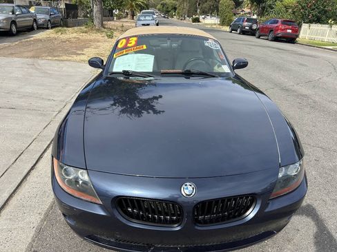 Used 2003 BMW Z4 2.5i RWD image 3