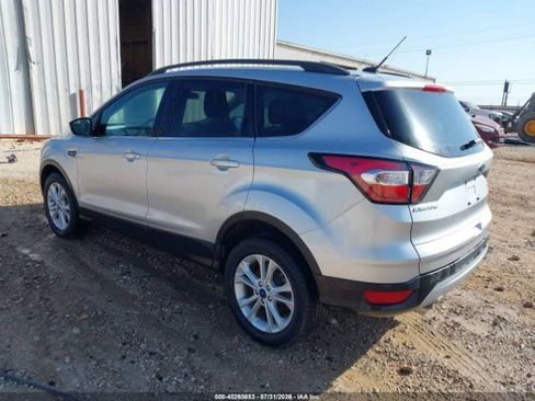 Used 2018 Ford Escape SE AWD/4WD image 3