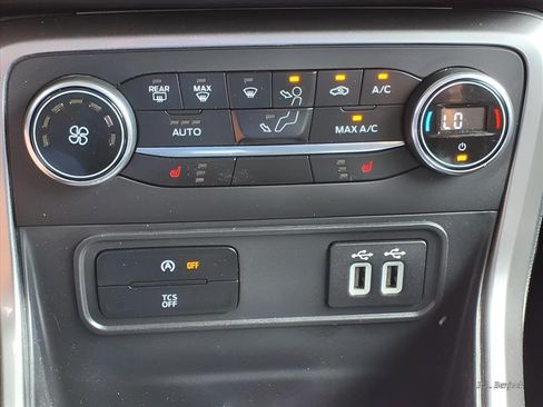Used 2021 Ford EcoSport SE AWD/4WD image 11
