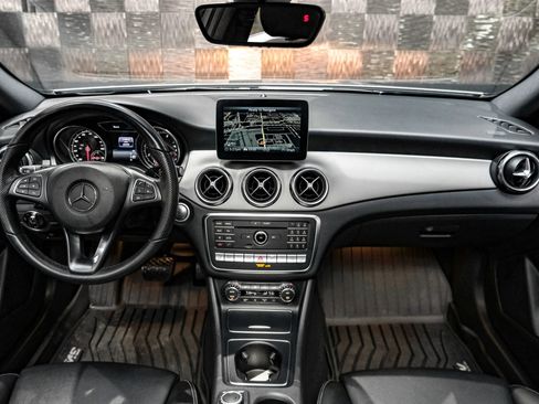 Used 2019 Mercedes-Benz GLA 250 4MATIC image 17