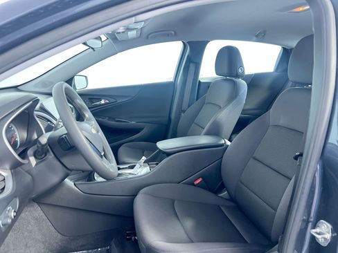 Used 2021 Chevrolet Malibu LS FWD image 12
