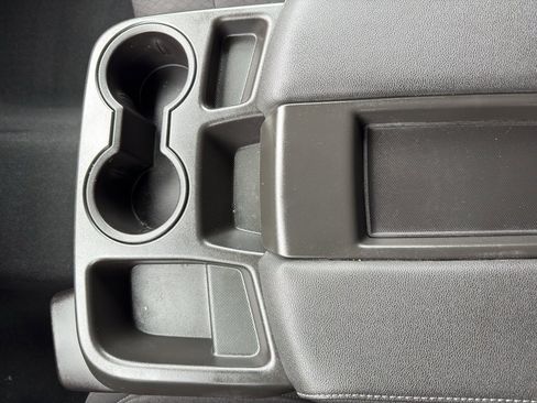 Used 2022 Chevrolet Silverado 1500 LT image 22