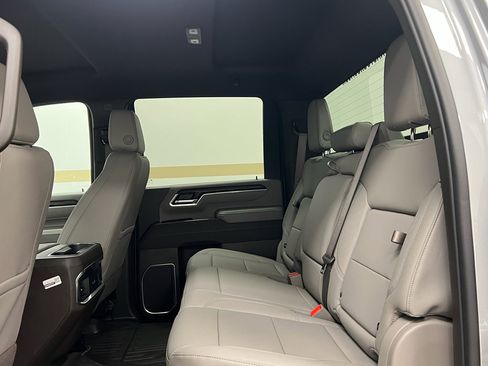 New 2026 GMC Sierra 3500 SLT AWD/4WD image 11