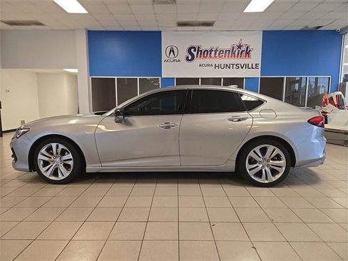 Used 2023 Acura TLX w/ Technology Package image 5