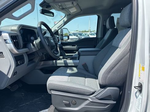 New 2026 Ford F250 XLT w/ XLT Premium Package image 14