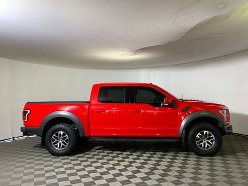 Used 2018 Ford F150 Raptor w/ Equipment Group 802A Luxury AWD/4WD image 4