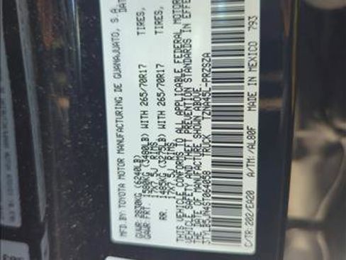 Certified 2025 Toyota Tacoma TRD Off-Road w/ TRD Off Road Premium Package AWD/4WD image 25