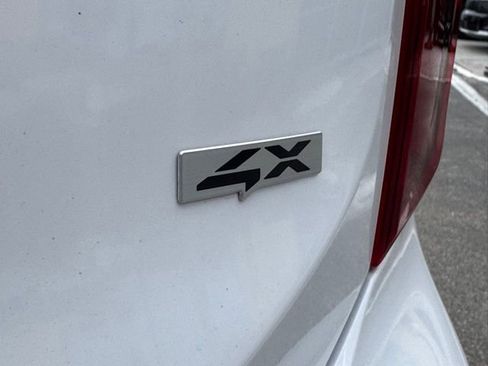 Used 2024 Kia Telluride S image 8