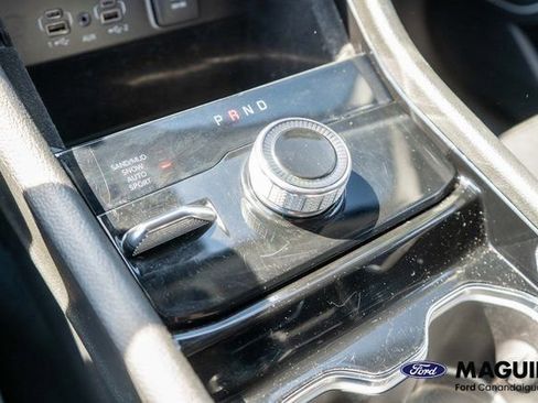 Used 2022 Jeep Grand Cherokee L Limited AWD/4WD image 31