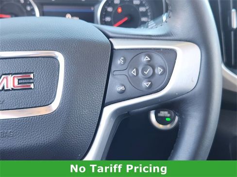 Used 2022 GMC Terrain SLT w/ Tech Package image 27