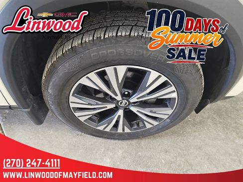 Used 2023 Nissan Rogue SV w/ SV Premium B Package AWD/4WD image 9