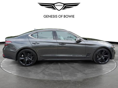 Used 2023 Genesis G70 2.0T w/ Sport Prestige Package RWD image 7