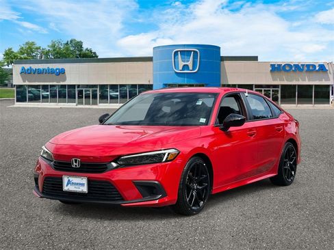 Used 2022 Honda Civic Sport image 2