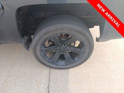 Used 2018 Chevrolet Silverado 1500 LTZ image 9