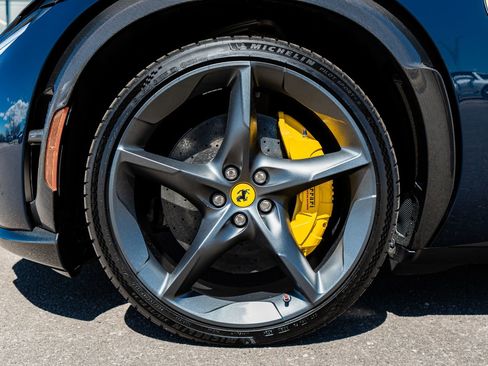 Used 2025 Ferrari Purosangue AWD/4WD image 6