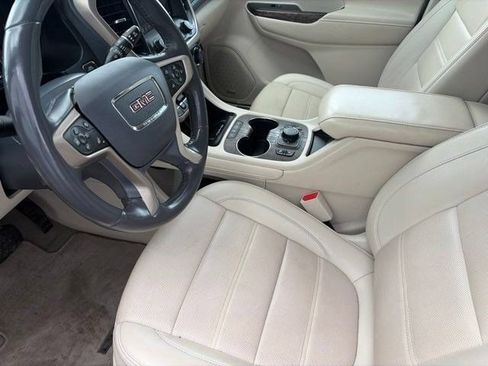 Used 2021 GMC Acadia Denali w/ Trailering Package AWD/4WD image 11