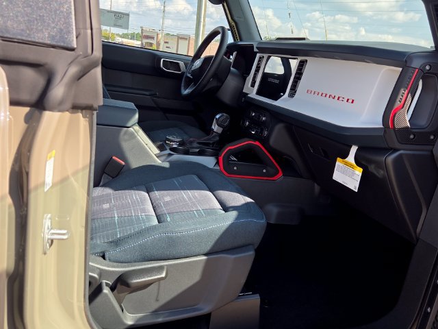 New 2026 Ford Bronco Heritage Edition AWD/4WD image 11