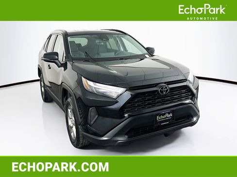 Used 2024 Toyota RAV4 XLE FWD image 1
