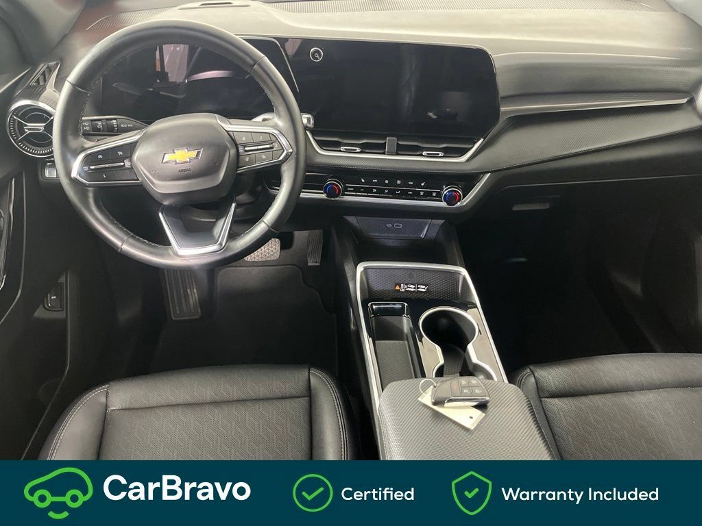 Used 2025 Chevrolet Equinox LT w/ Convenience Package II FWD image 19